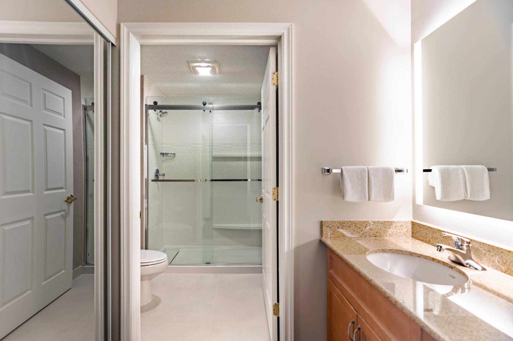 Residence Inn By Marriott Halifax Downtown Bagian luar foto