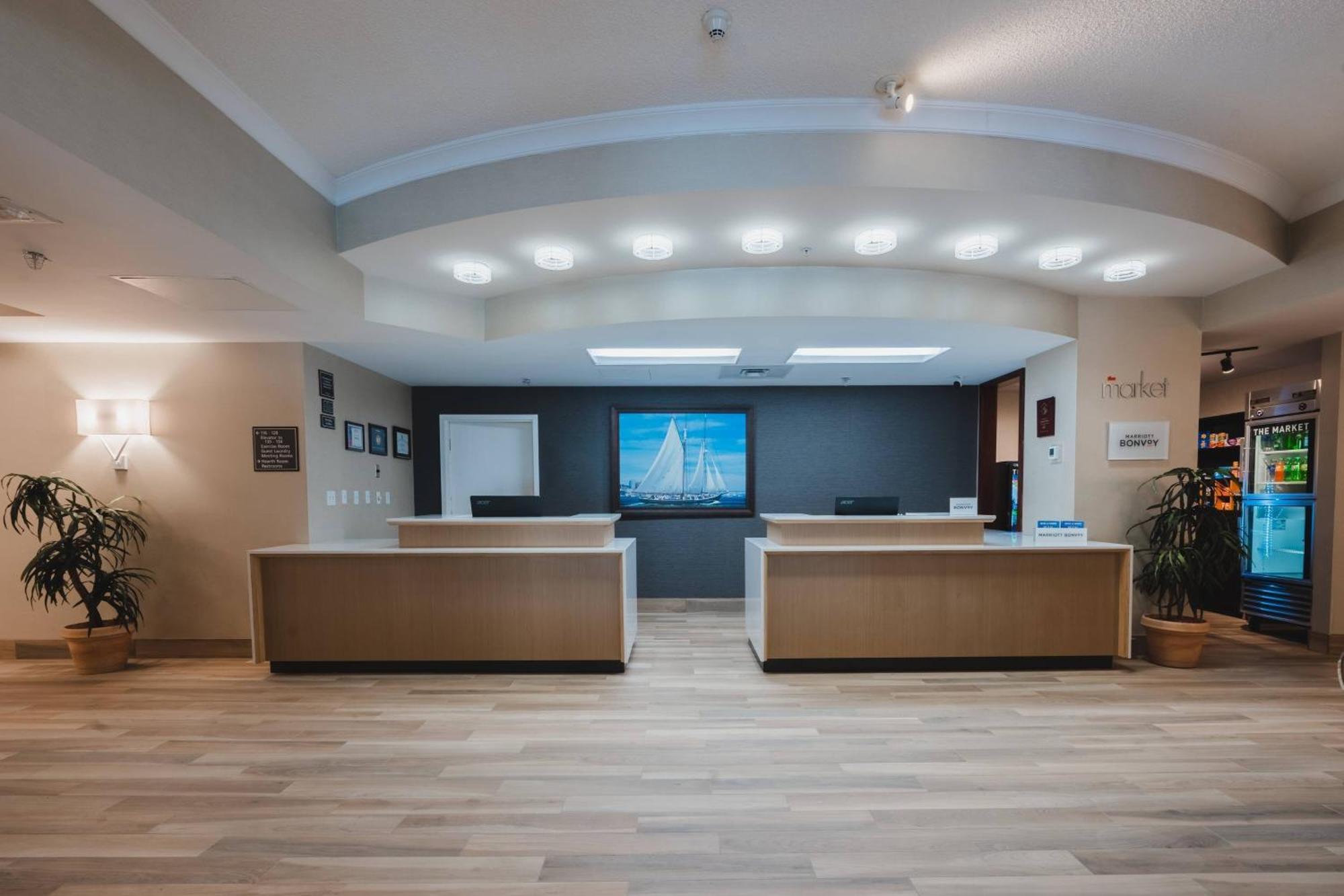 Residence Inn By Marriott Halifax Downtown Bagian luar foto